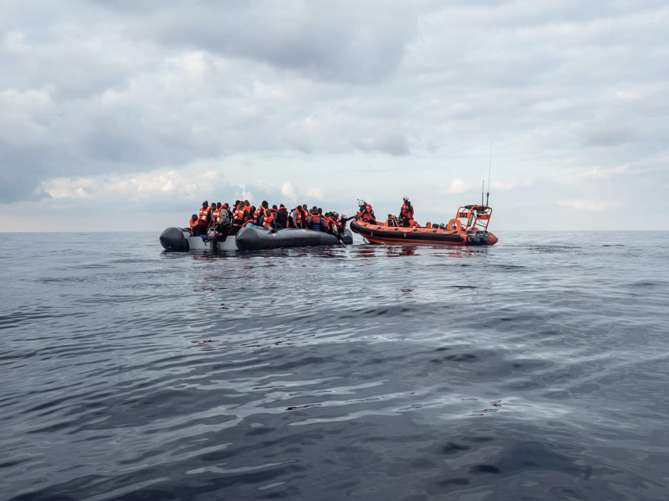 The Sea-Watch crew rescues a boat in distress