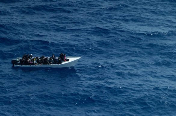 Un barchino identico a quello naufragato ieri a poche miglia di Lampedusa era stato segnalato in difficoltà tre giorni fa da Sea-Watch. Nessuno è intervenuto