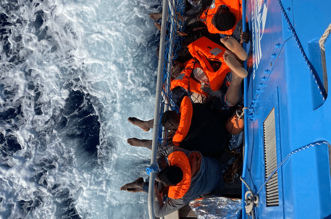 Menschen in Westen auf der Aurora